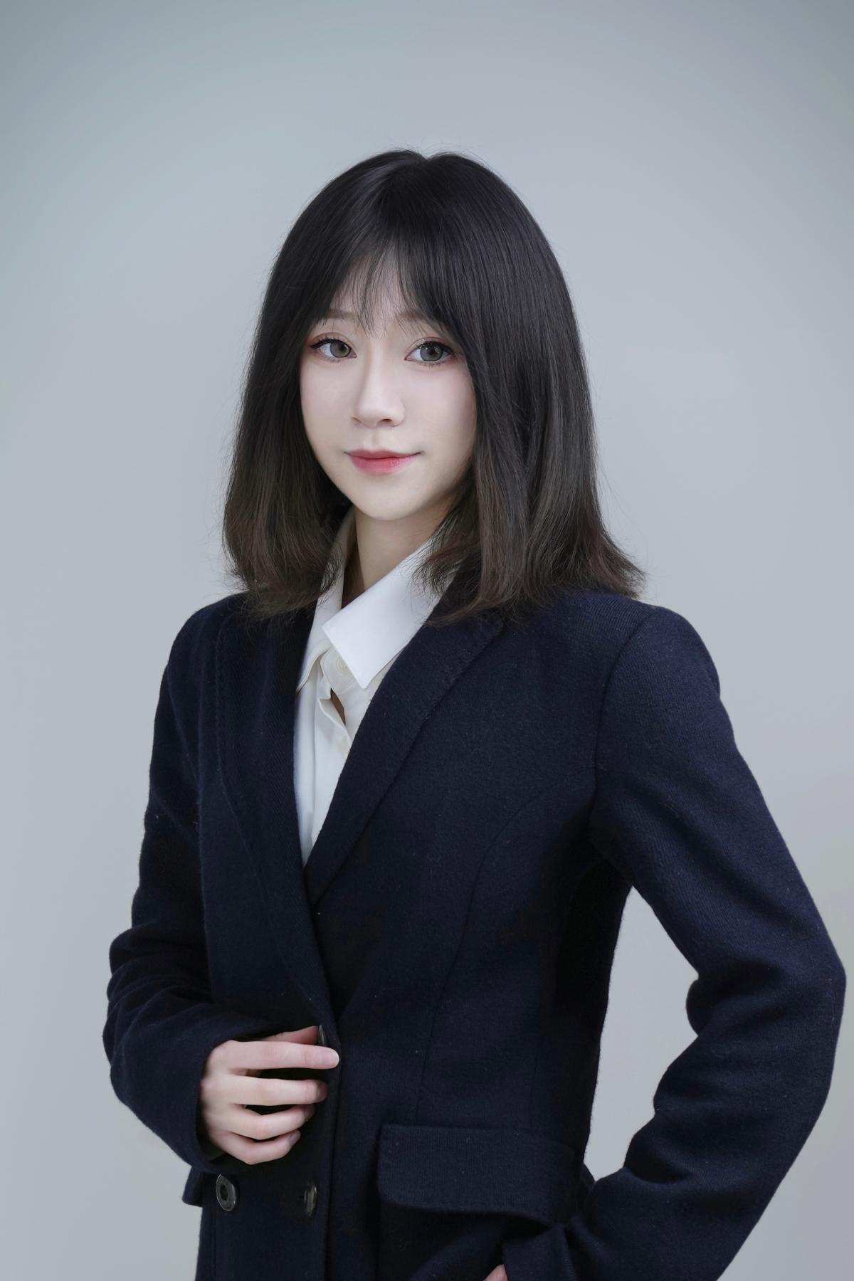 齐颜.jpg